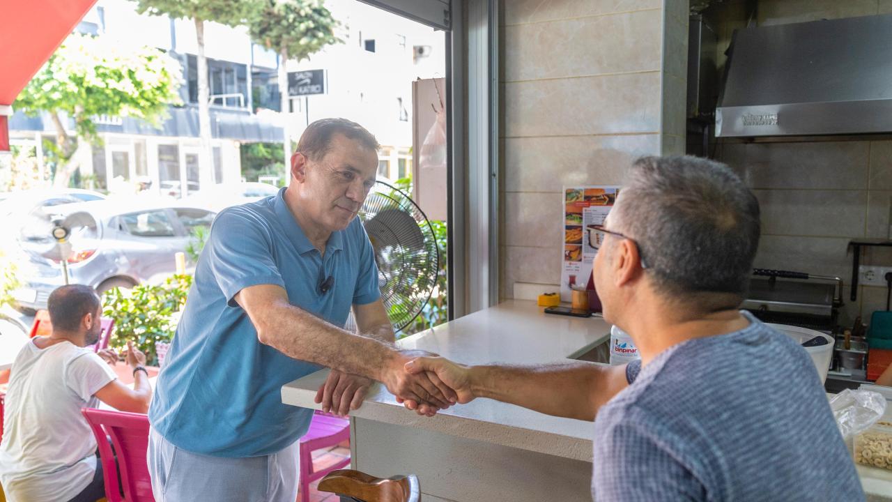 Başkan Özyiğit, Palmiye Mahallesi’nde vatandaşlarla buluştu 